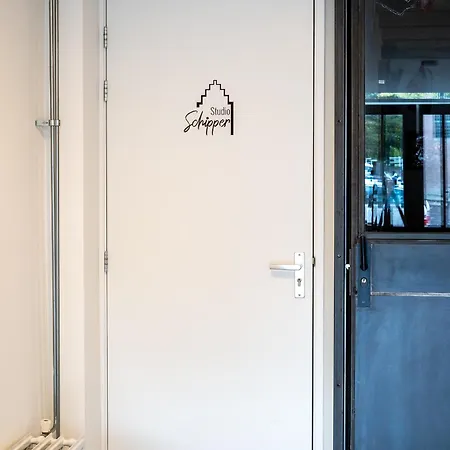 Schipper Apartment *